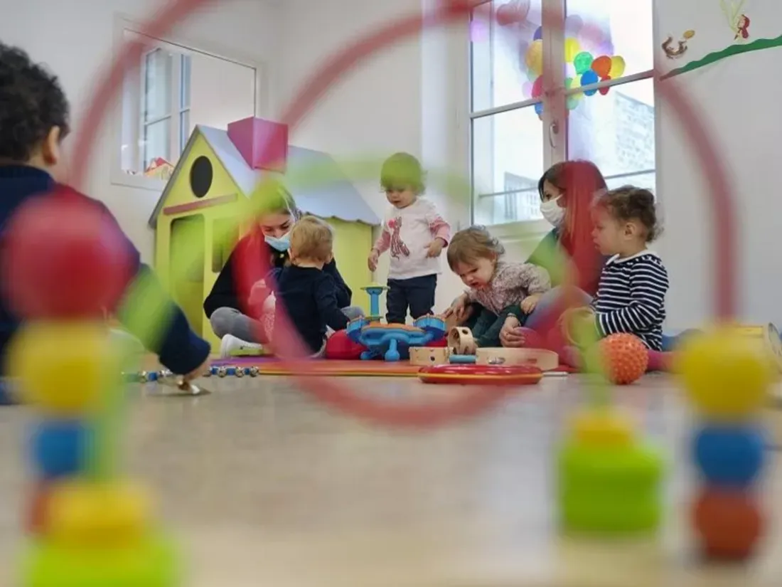 Le Bourget : à 2 ans, il espionne la crèche pour prouver des possibles maltraitances